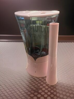 Air Innovations Aromatherapy SensaTouch Humidifier NEW NO REMOTE!